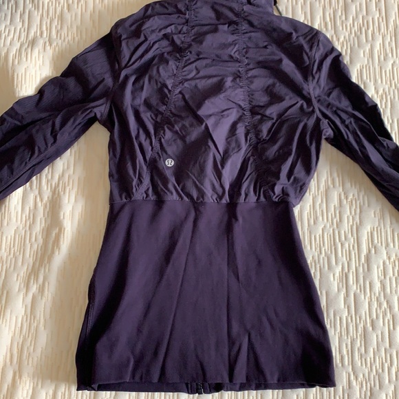 Reversible Lululemon Track Jacket - Picture 4 of 6